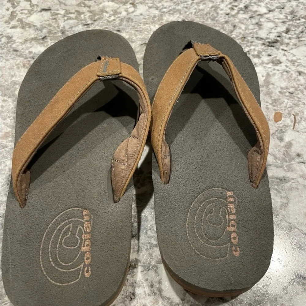 Cobian ARV2 Brown Flip Flops Youth